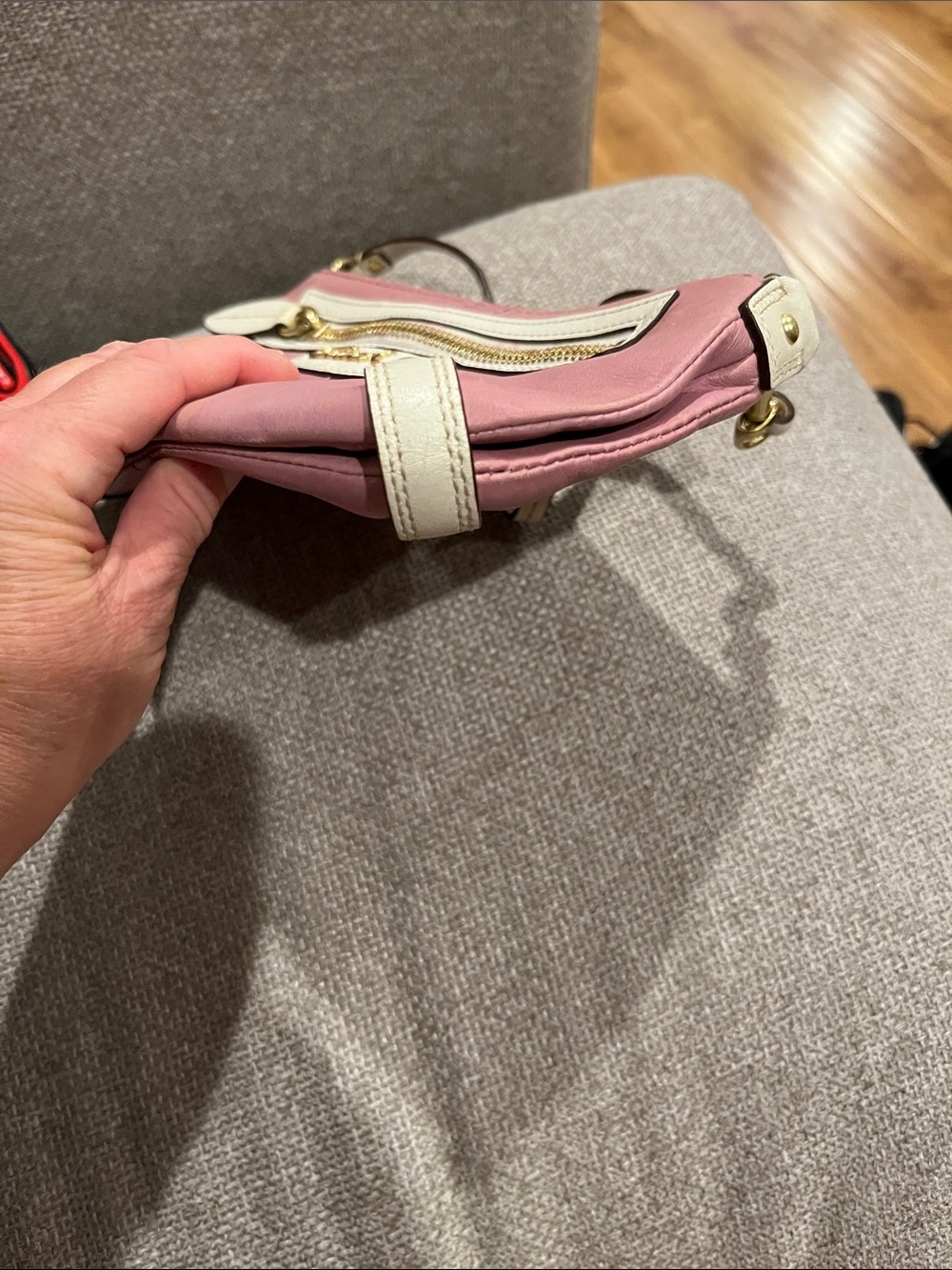 Coach leather purse  *please read description and look at pictures* - Picture 7 of 12